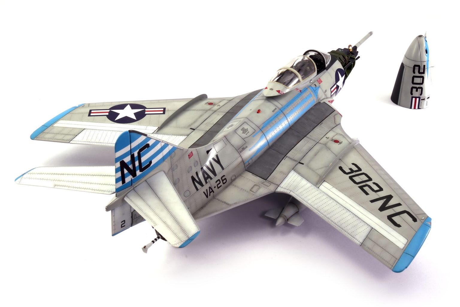 Grumman F9F-8P Cougar - Model Aces
